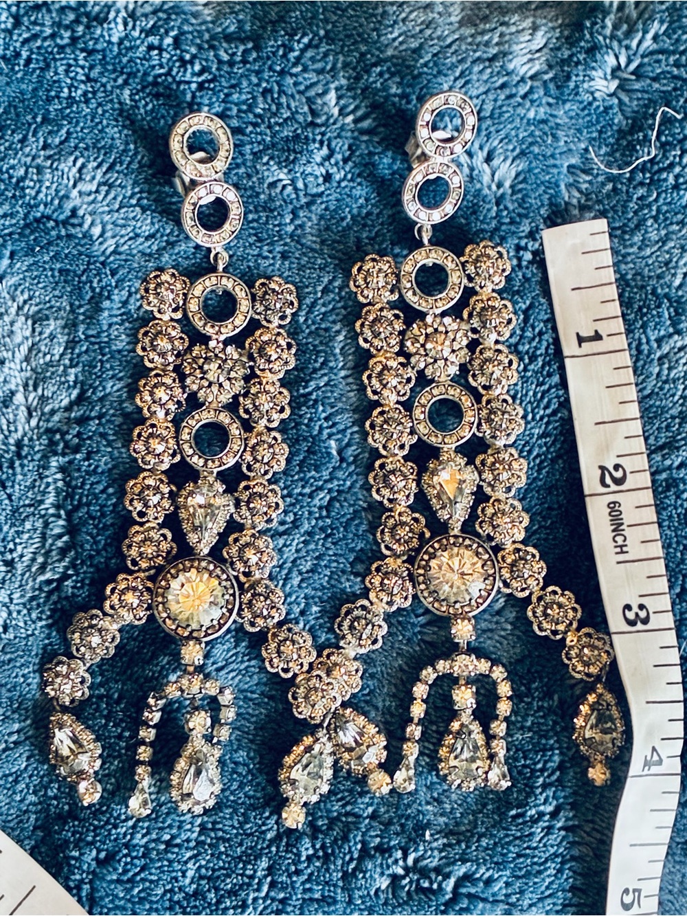 DYLANLEX Dakota Crystal Chandelier Earrings Antique Silver Tone - Picture 3 of 6